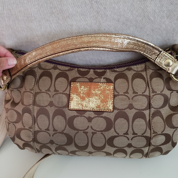 Coach special edition purple gold stars poppy purse on signature canvas - Picture 3 of 5